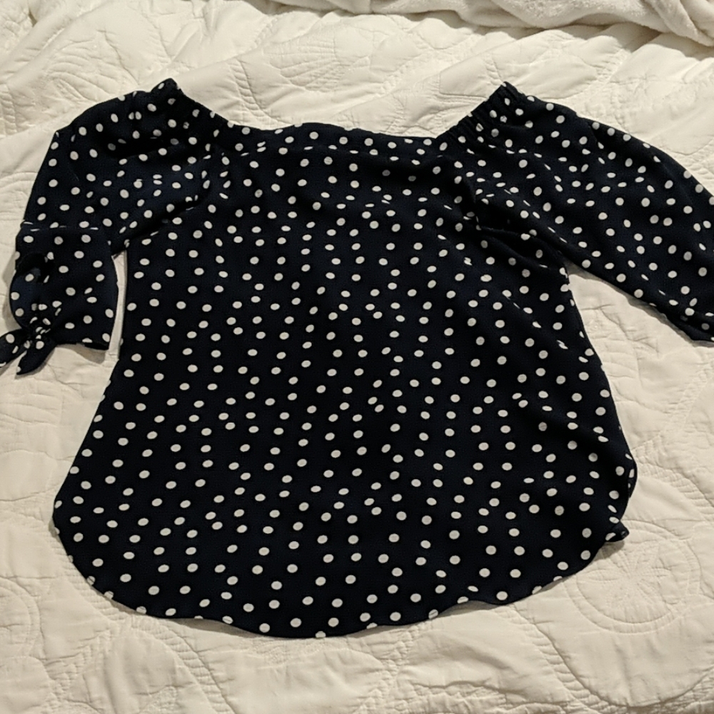 Status off the shoulder top